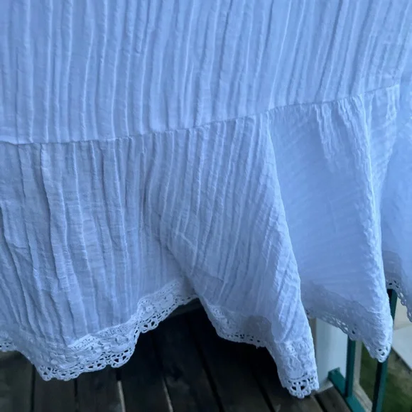 🆕 Guess White Boho Asymmetrical Midi Skirt Lace Trim Crinkle Wrap Style Size XL - Picture 12 of 17